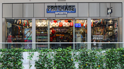 Pro Am Sports: Sports Memorabilia Store