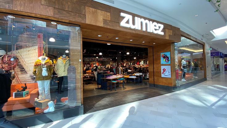 Zumiez  West Edmonton Mall